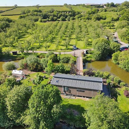 Braeburn Lodge Winkleigh Dış mekan fotoğraf