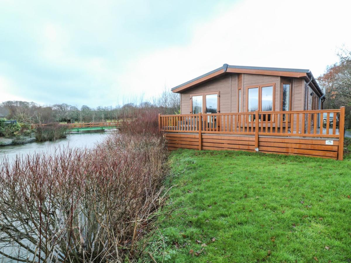 Braeburn Lodge Winkleigh Dış mekan fotoğraf