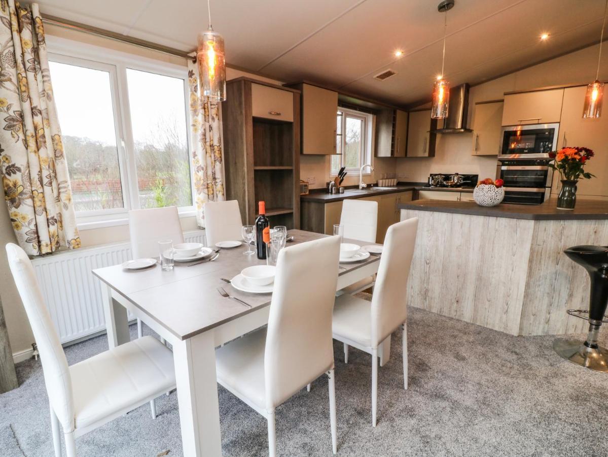 Braeburn Lodge Winkleigh Dış mekan fotoğraf