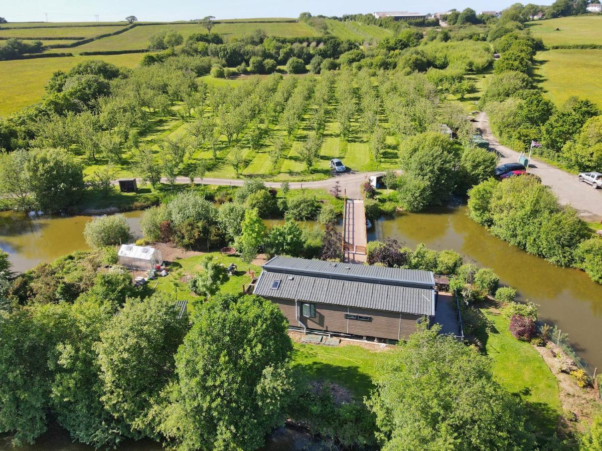 Braeburn Lodge Winkleigh Dış mekan fotoğraf